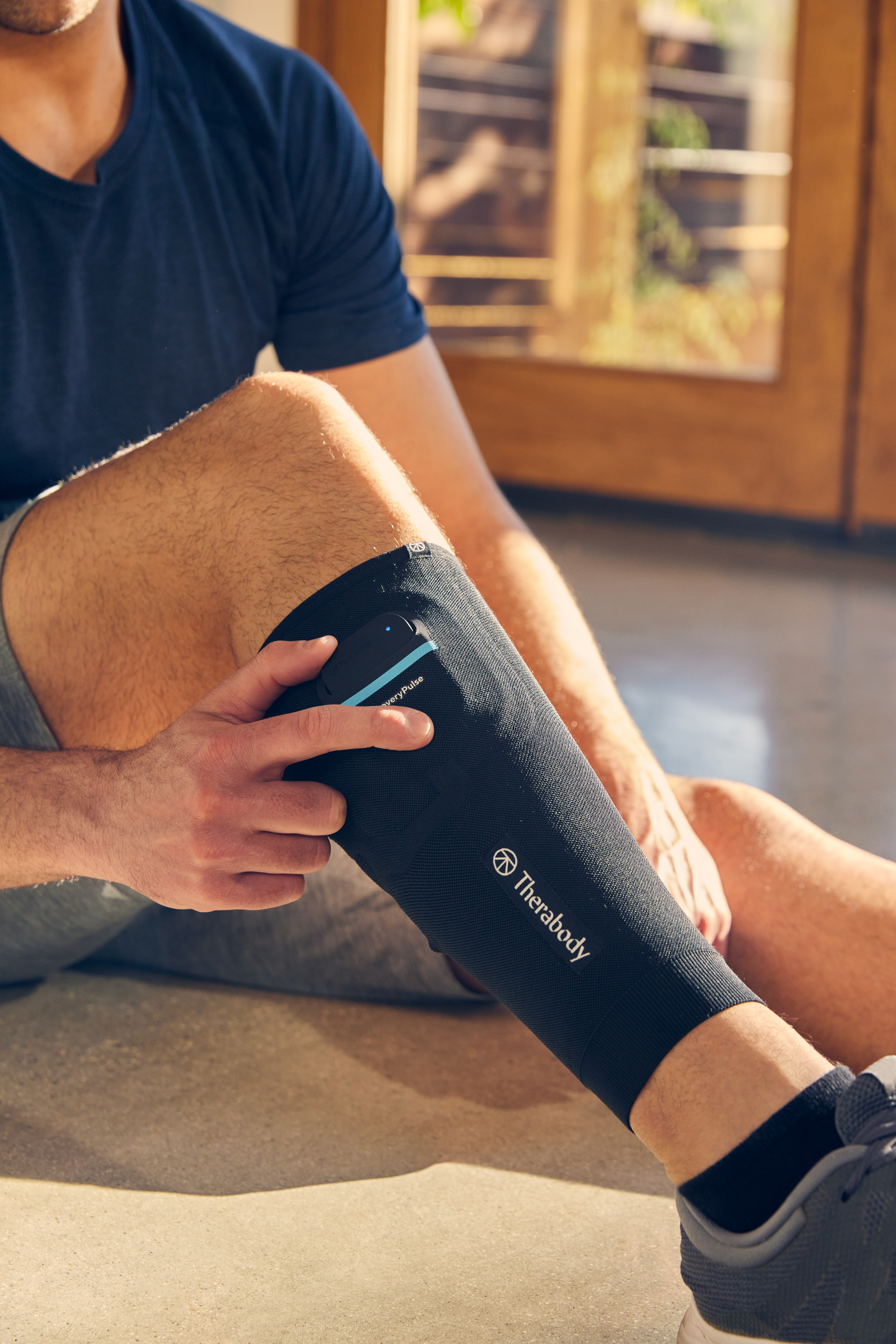 8- RecoveryPulse_Calf_Lifestyle.jpg